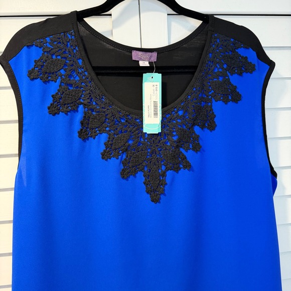 Truly Poppy Willard Lace Overlay Blouse Cobalt Blue Black Womens 1X Stitch Fix - Picture 2 of 11